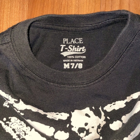 Children’s Place skeleton shirt. Perfect steampunk retro.Size M 7/8, all cotton. - Picture 4 of 6